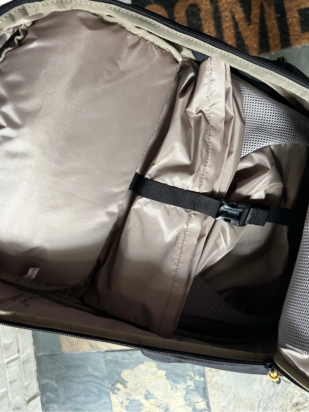 Halfday backpack initials